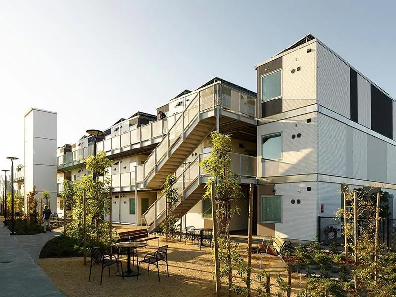 ඔබේ ඊළඟ ව්‍යාපෘතිය සඳහා බහාලුම් නිවාස තෝරා ගන්නේ ඇයි?